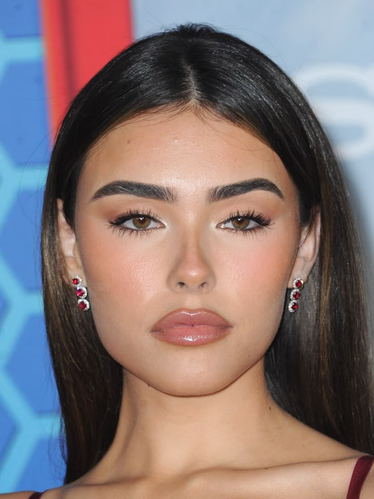 Madison Beer front portrait