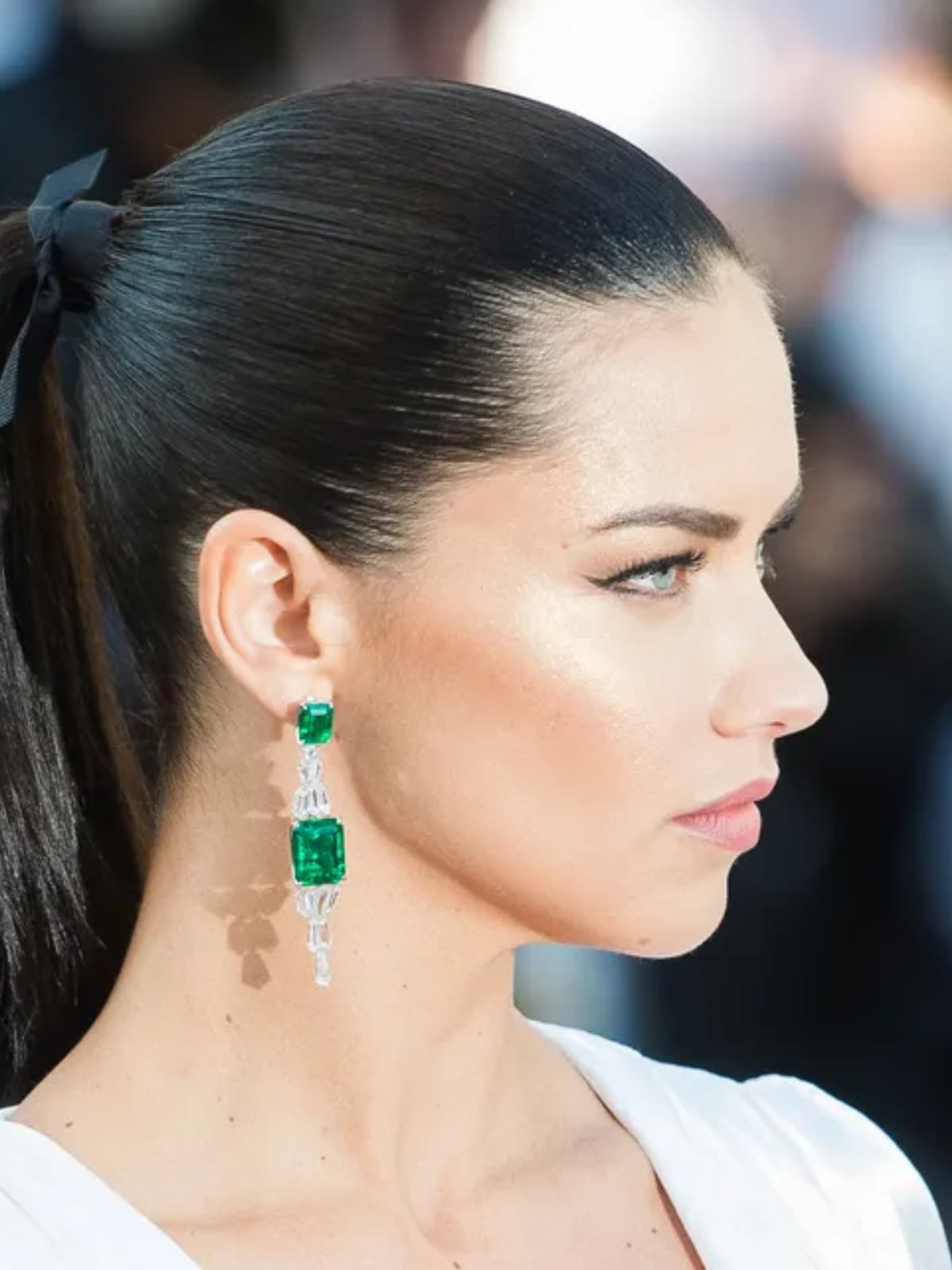 Adriana Lima side portrait