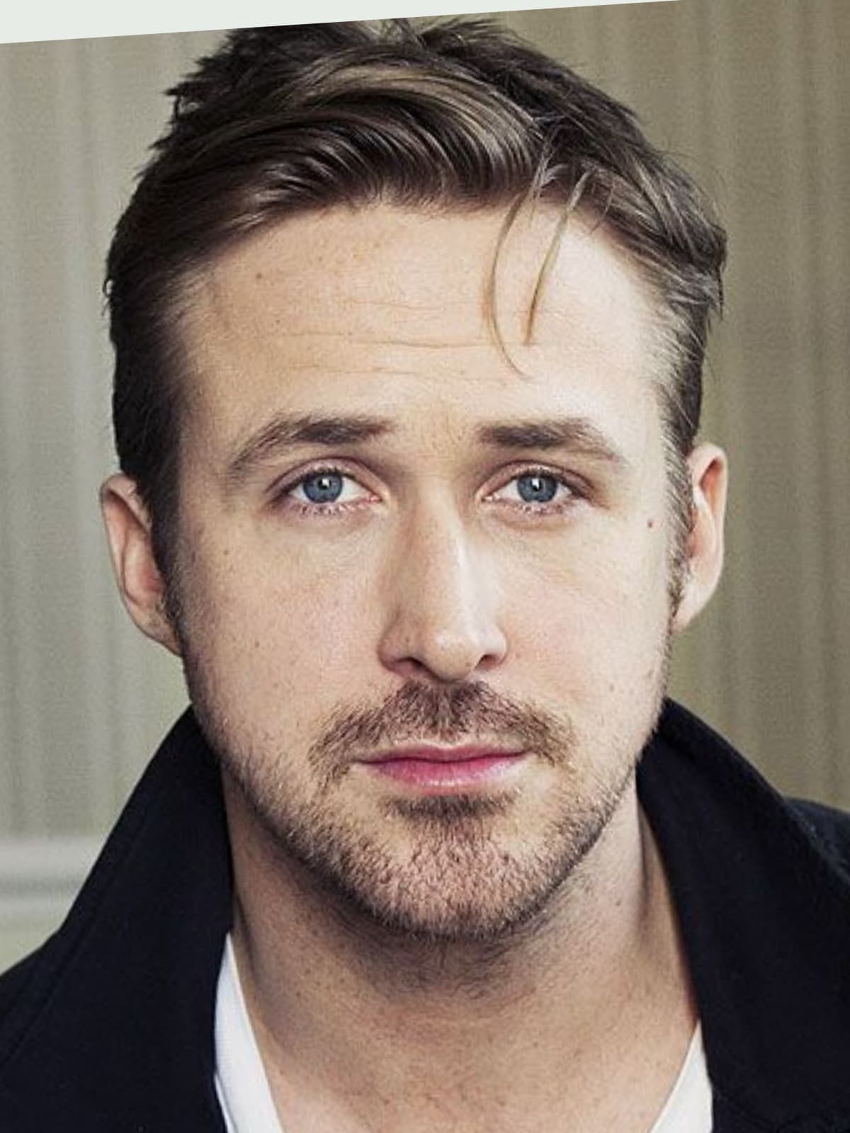 Ryan Gosling front portrait