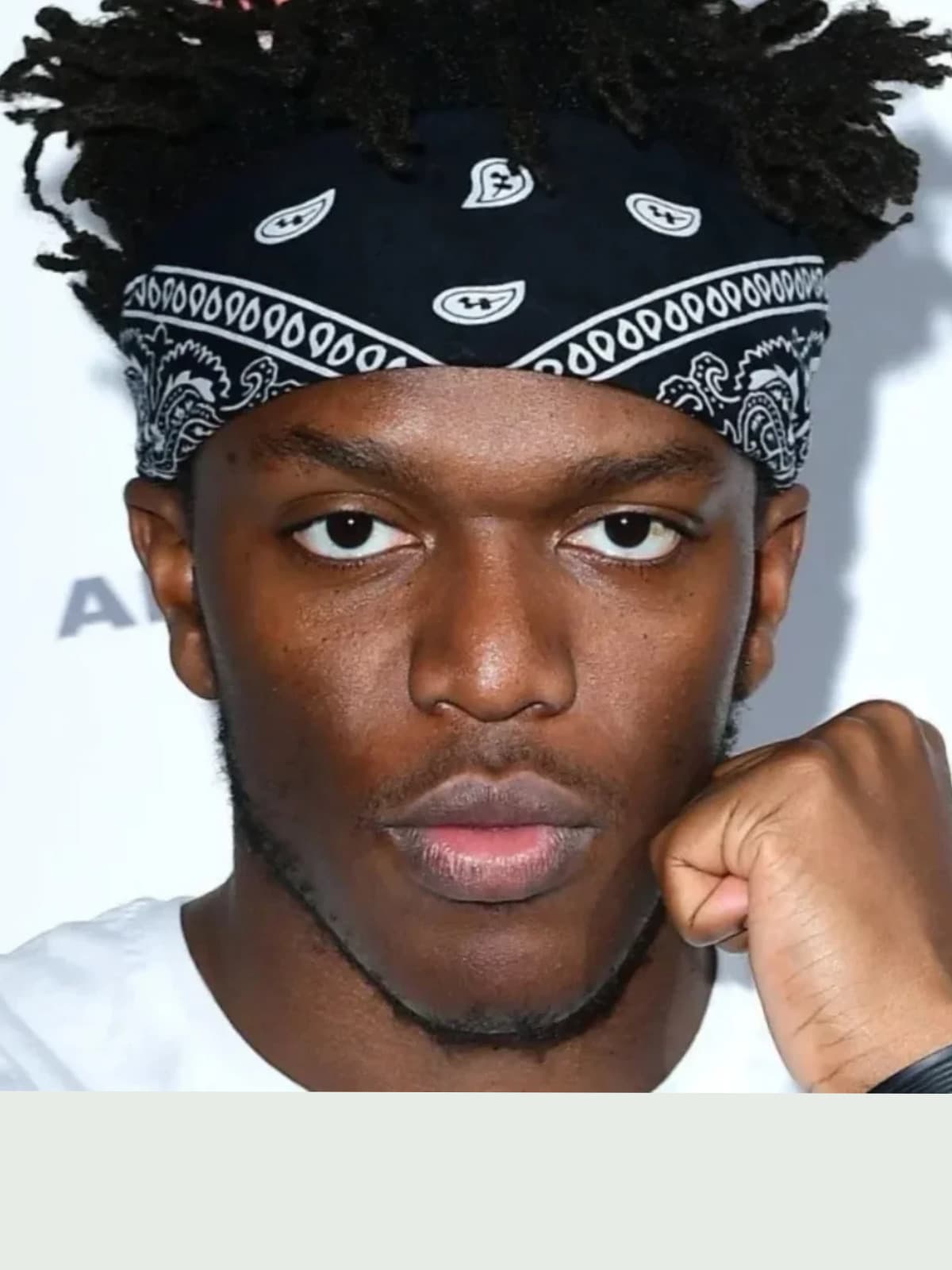 KSI front portrait