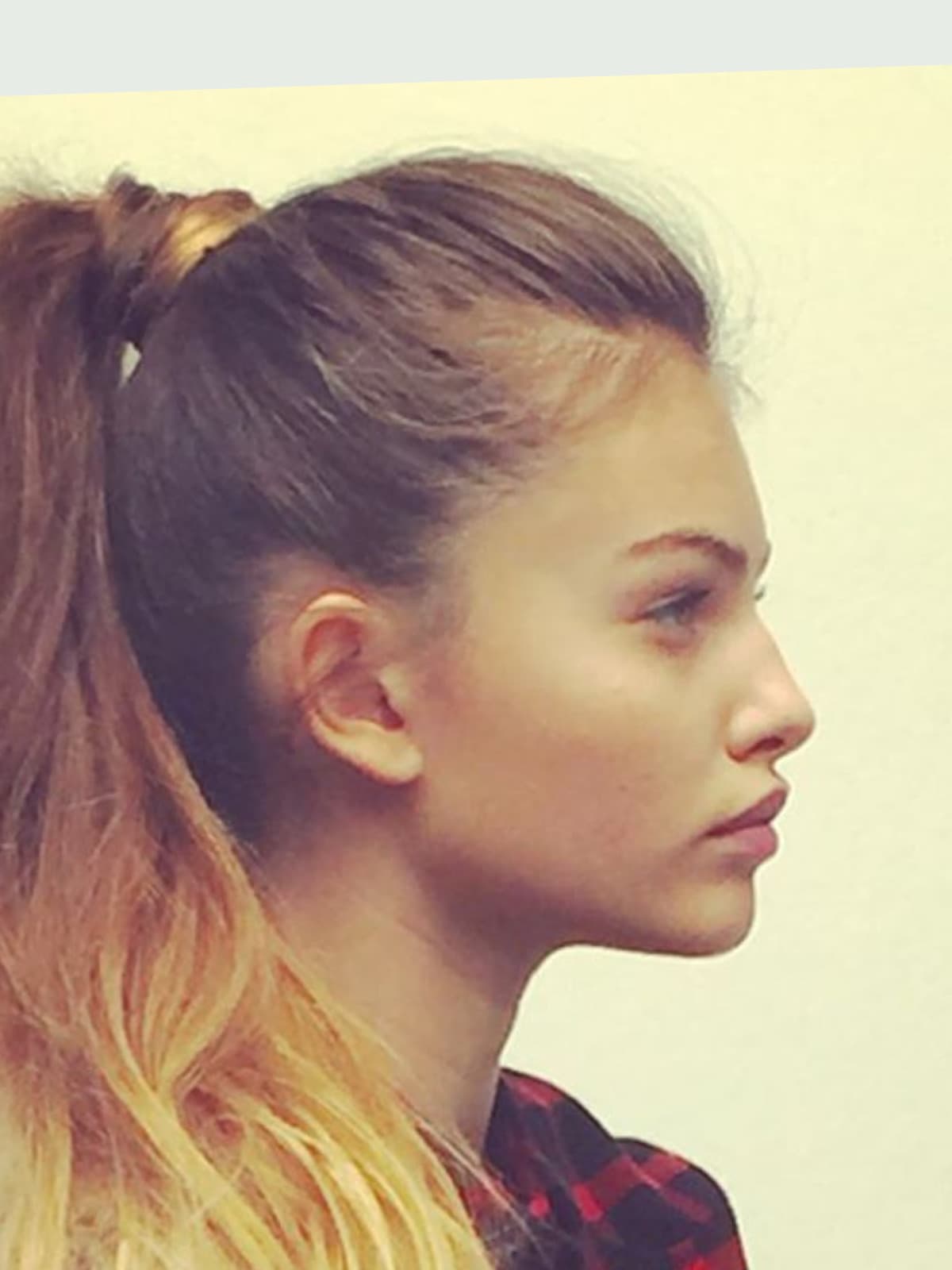 Thylane Blondeau side portrait