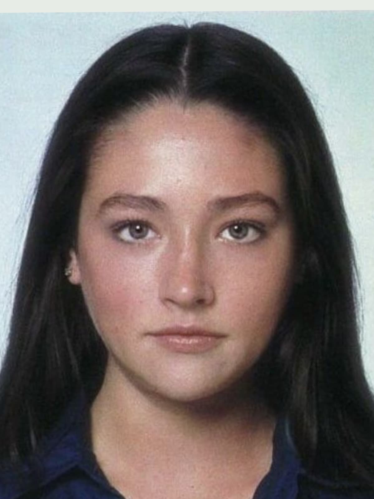 Olivia Hussey front portrait
