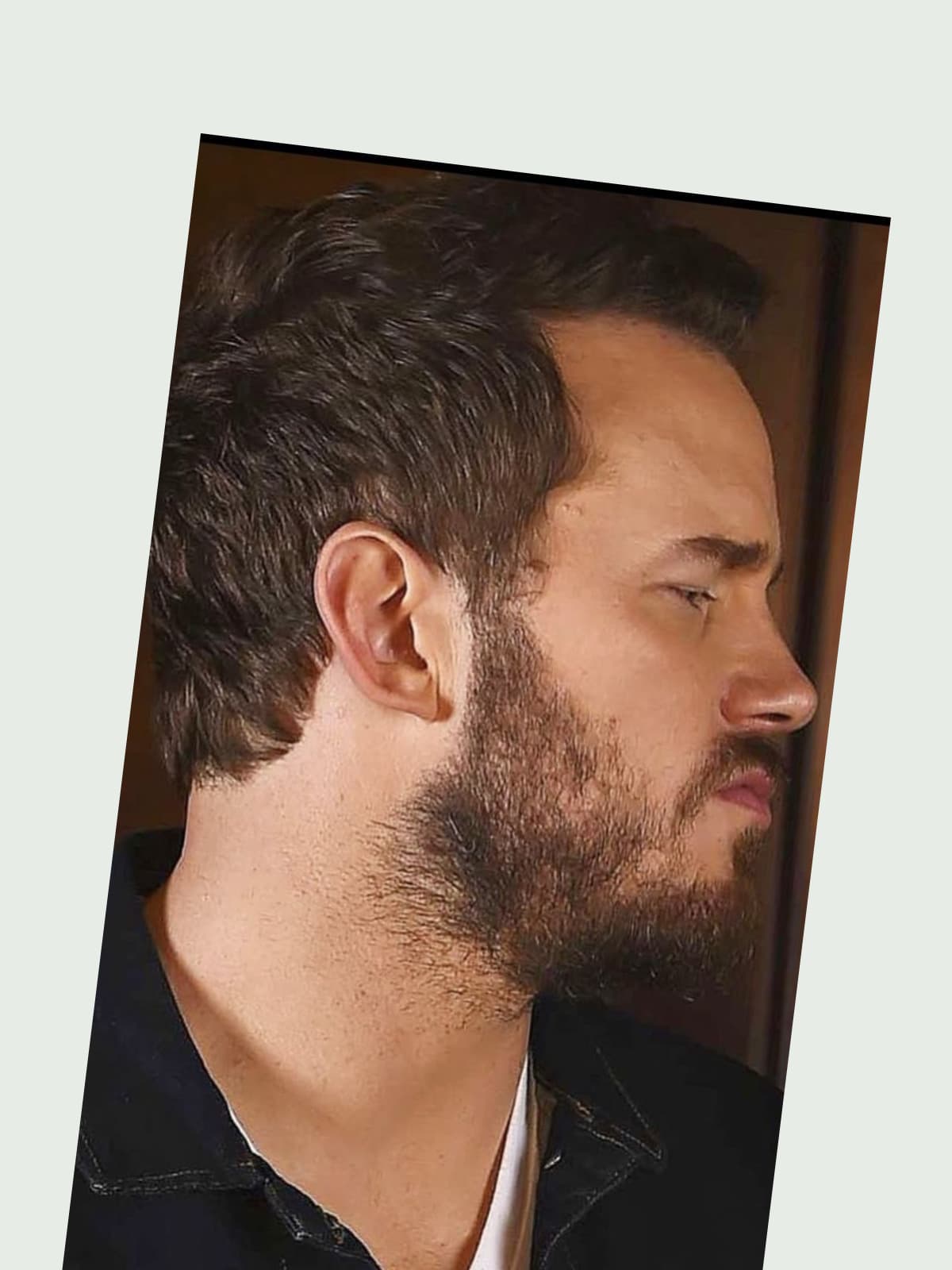 Chris Pratt side portrait