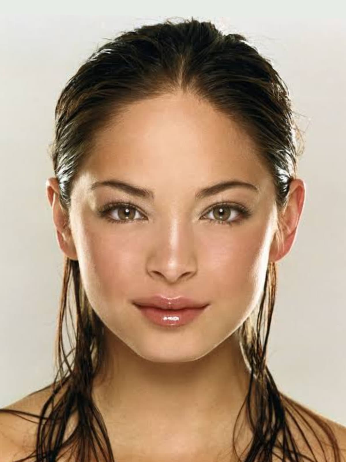 Kristin Kreuk front portrait