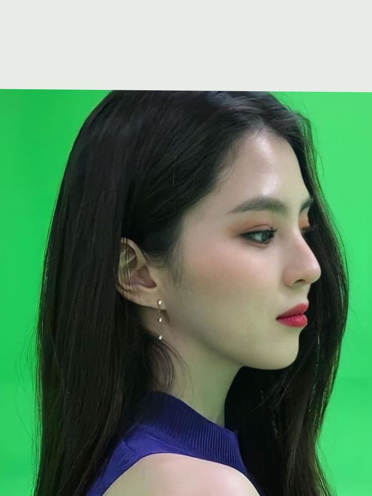 Han So-hee side portrait