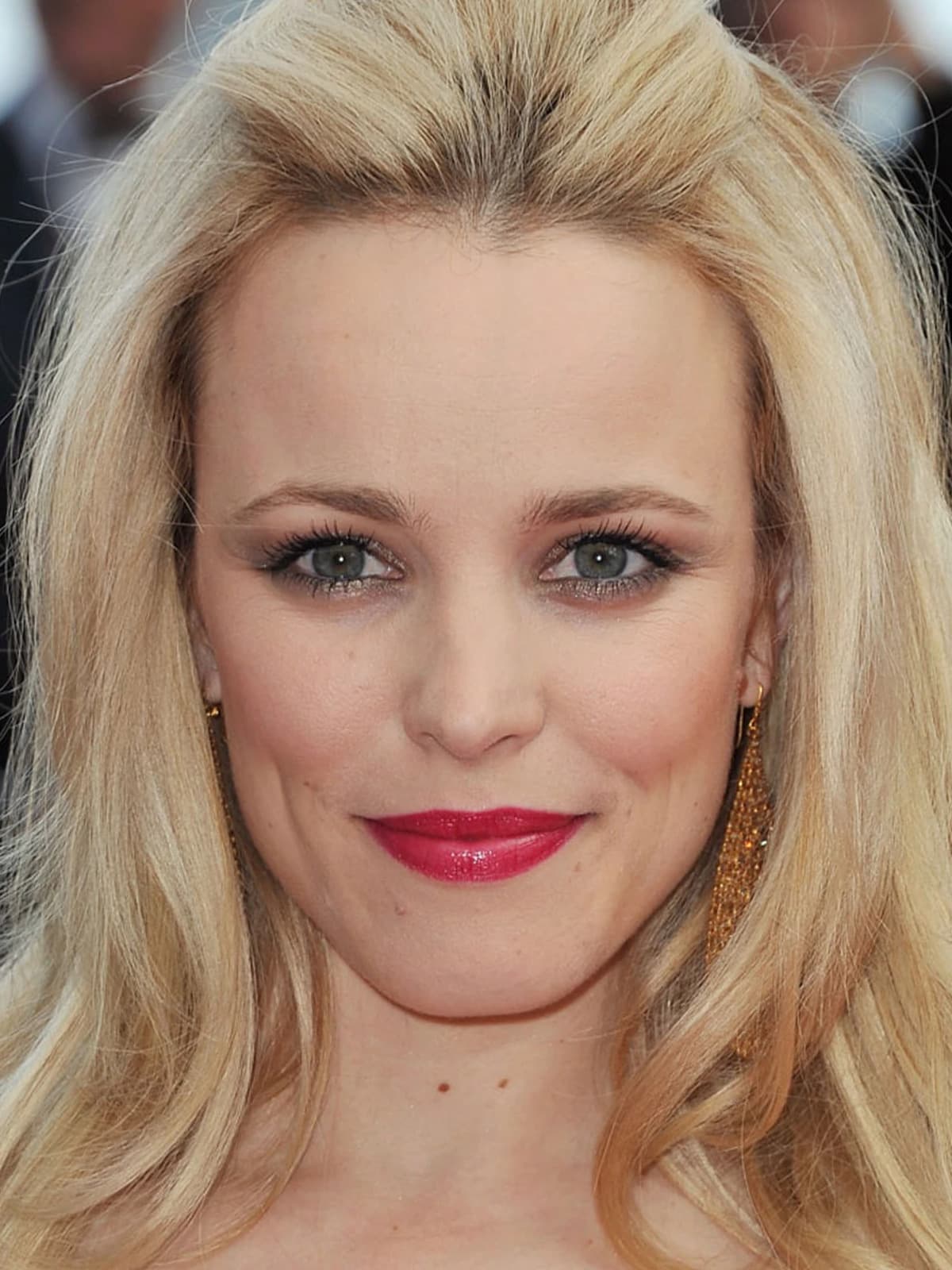 Rachel McAdams front portrait