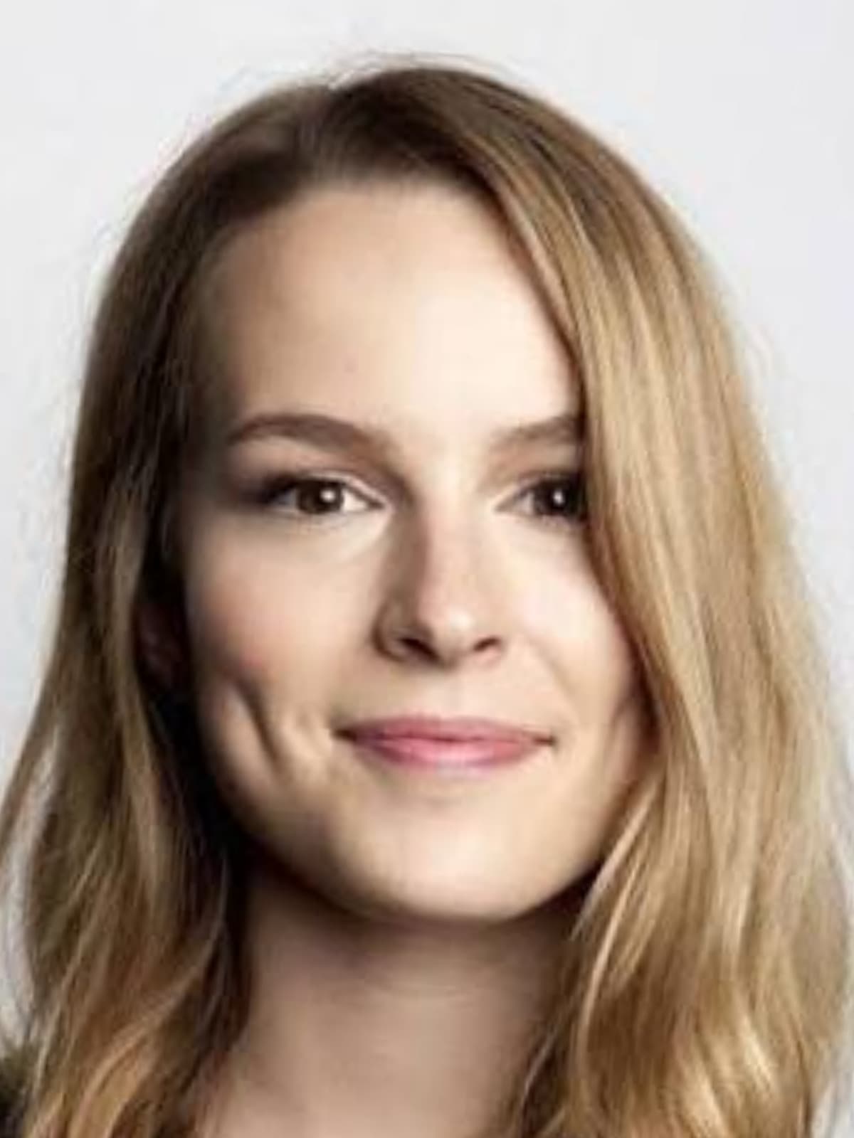 Bridgit Mendler front portrait